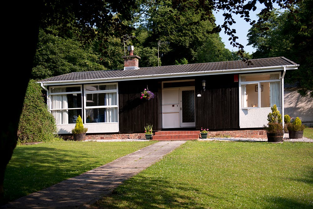 Accommodation Exterior | 3 Bed Gold Bungalow