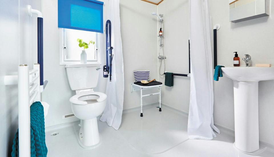 Adapted Caravan Wet Room