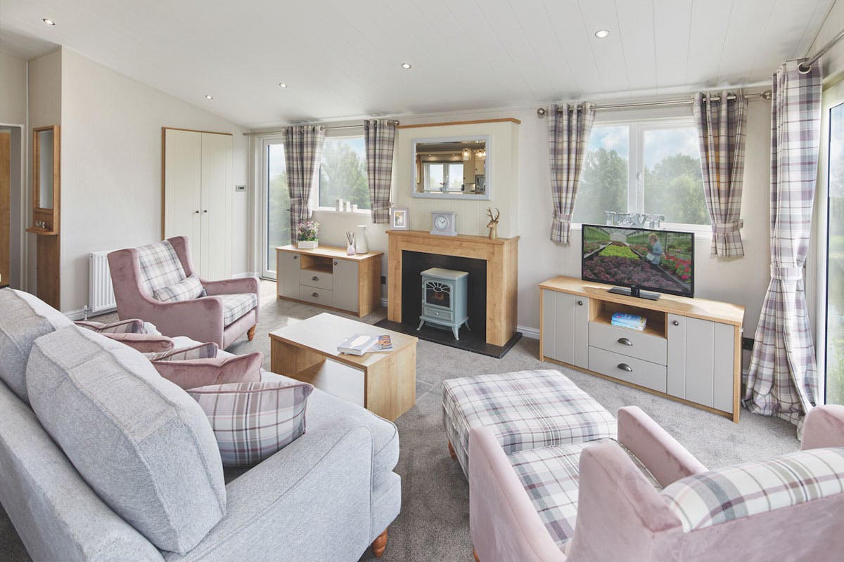 Lounge 2 ¦ 3 bed platinum hot tub lodge