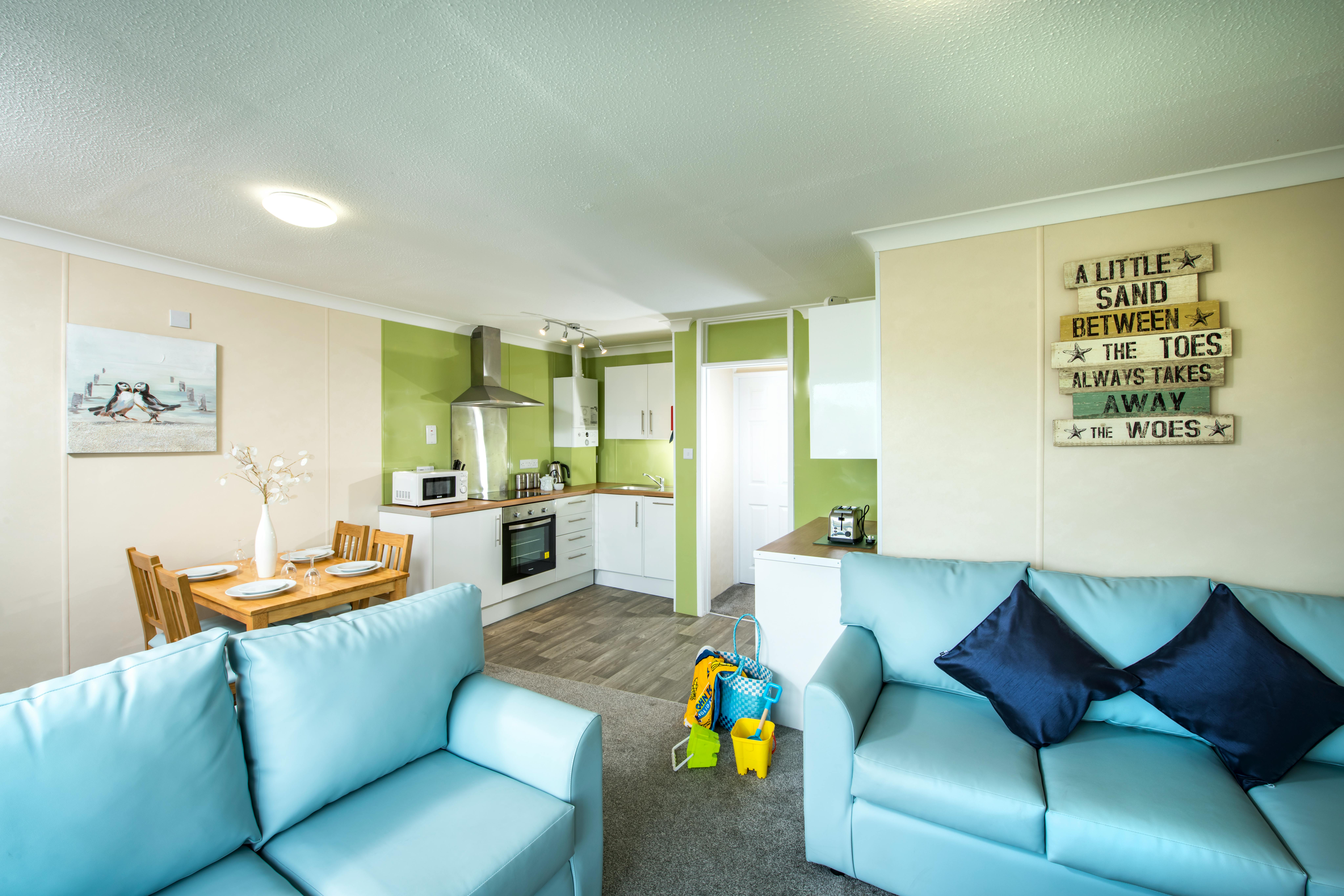 2 bed gold chalet pet