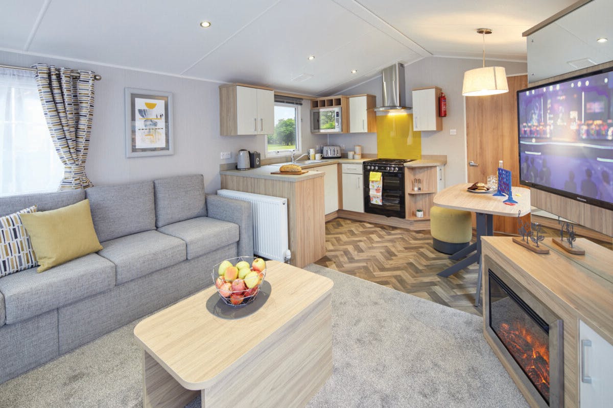 Platinum Caravan ¦ Cornwall Holiday Park ¦ John Fowler Holidays