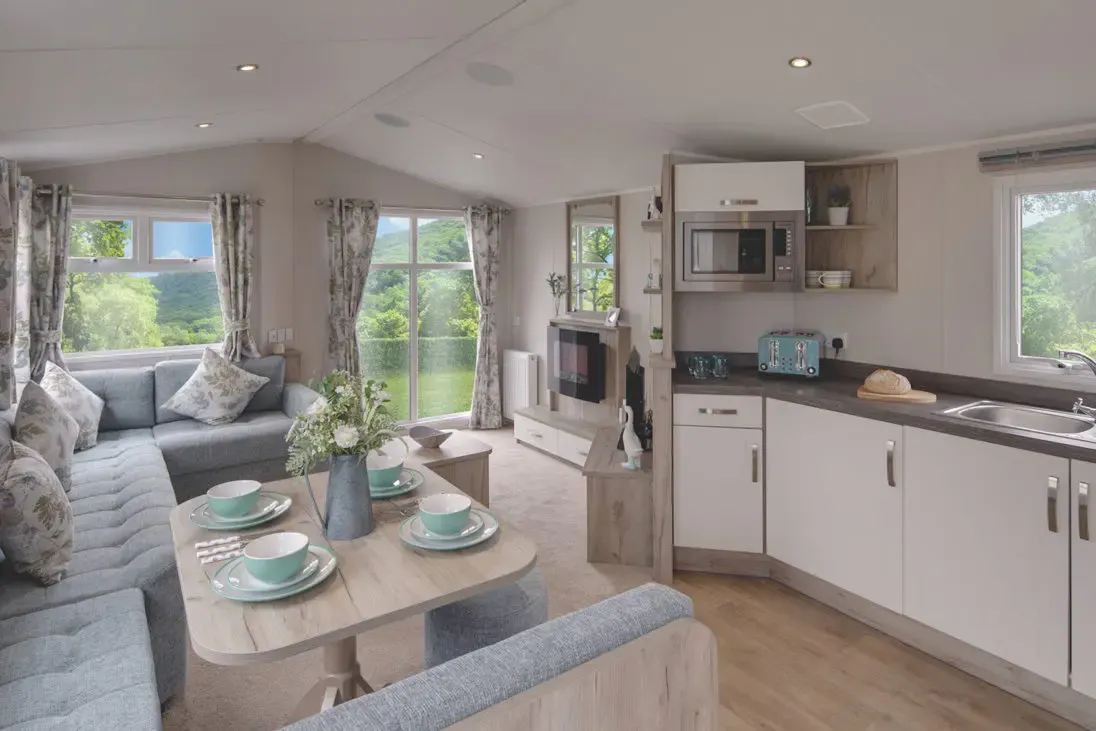 Living area ¦ 3 bed gold plus caravan