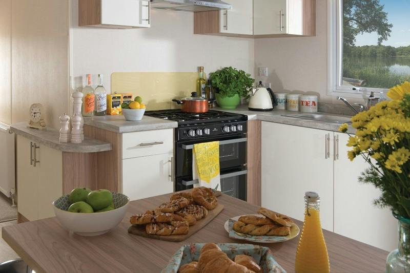 Kitchen ¦ 3 bed gold plus caravan