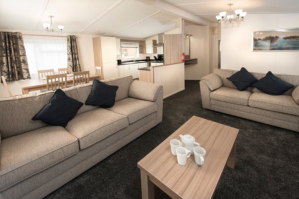 4 Bed Platinum Hot Tub Lodge Pet