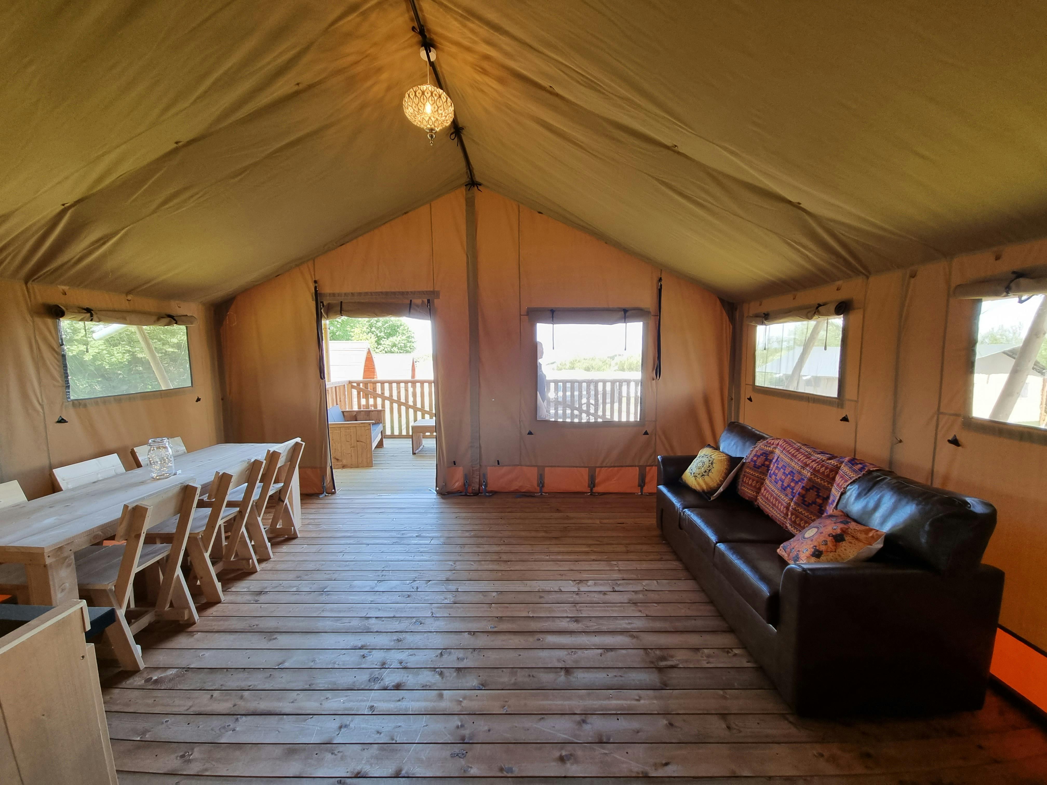 Lounge ¦ Luxury Safari Tent
