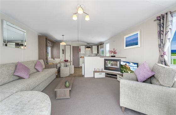 Lounge ¦ 2 bed silver caravan