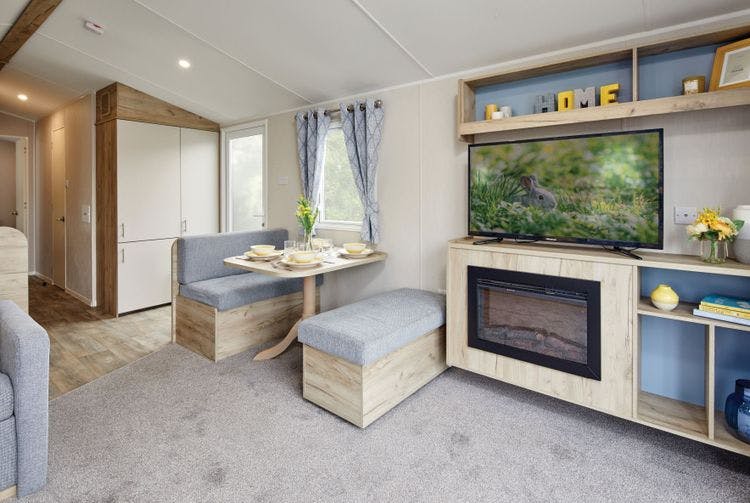 Dinig room ¦ Pet Friendly Caravan accommodation