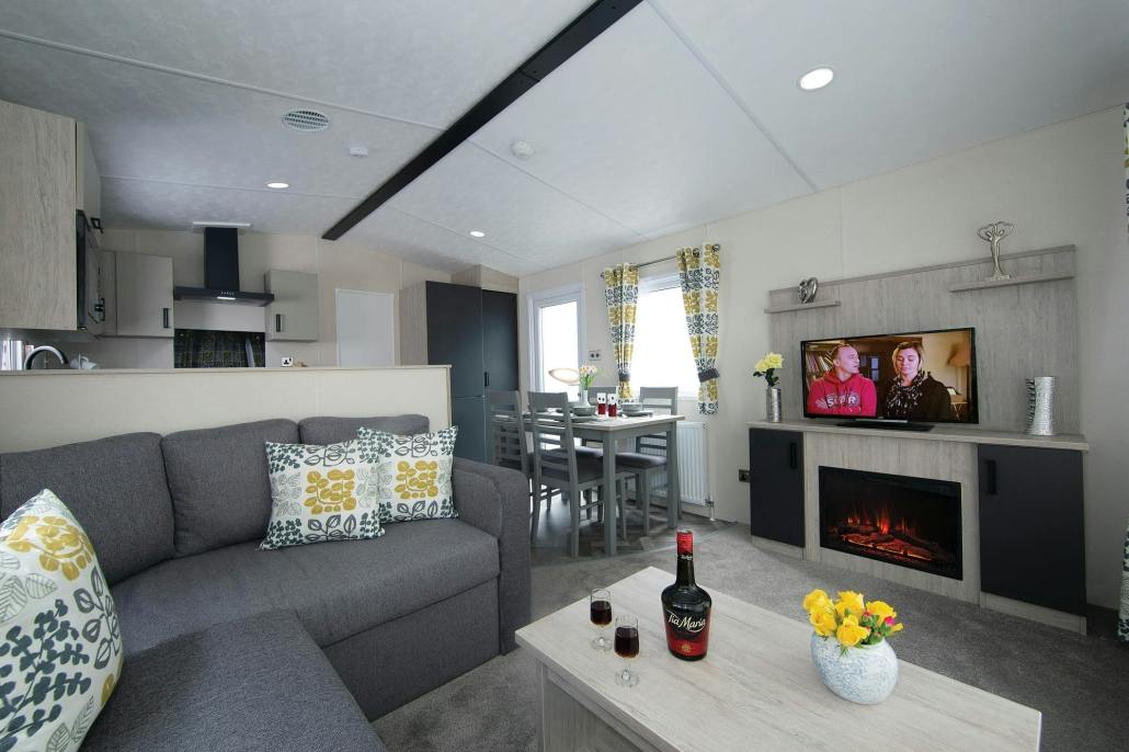 Alternative lounge ¦ Platinum Plus Caravan