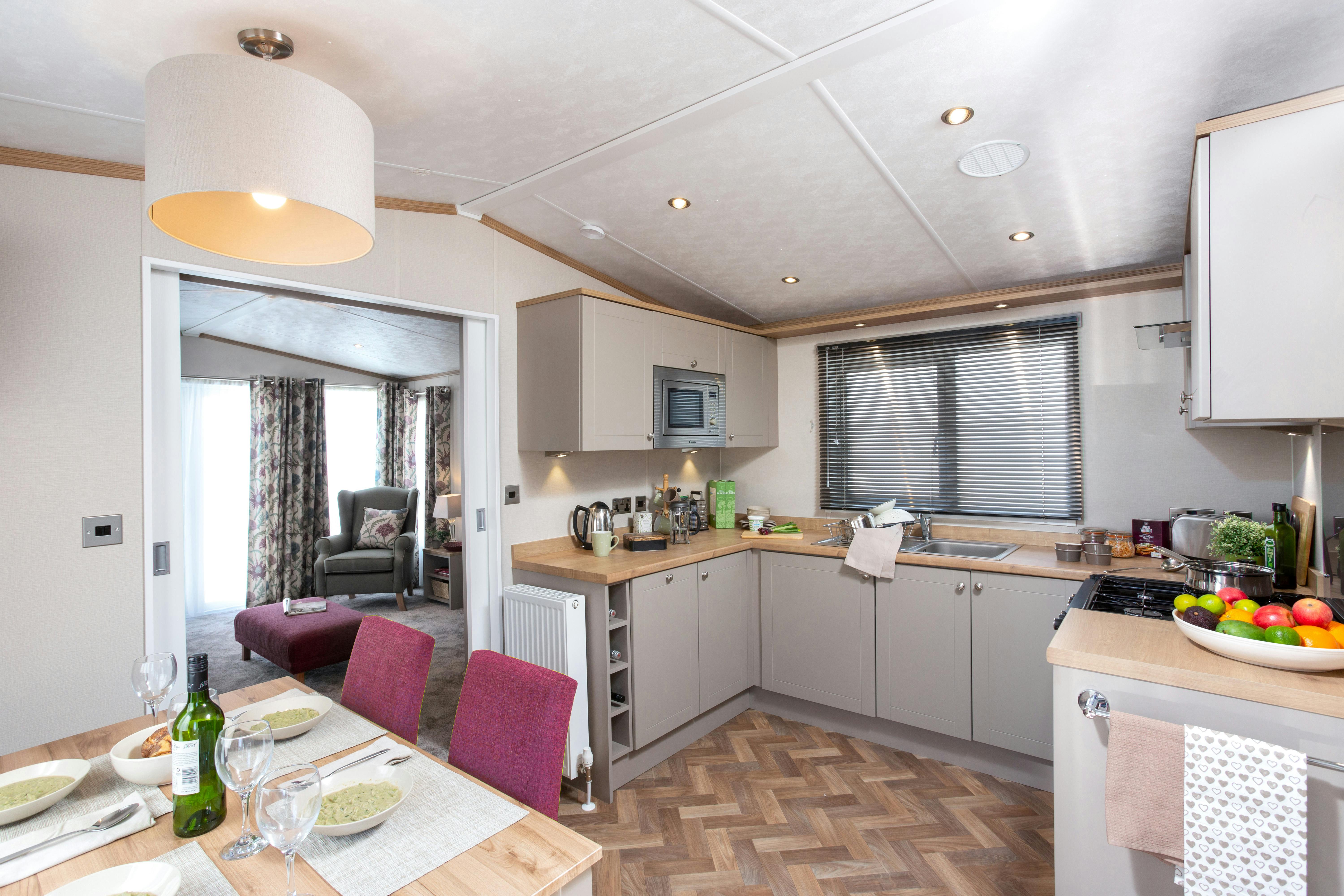 Dinig area ¦ Luxury Caravan Holiday in Pembrokeshire