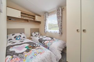 Twin bedroom ¦ Luxury pet friendly caravan in Brixham