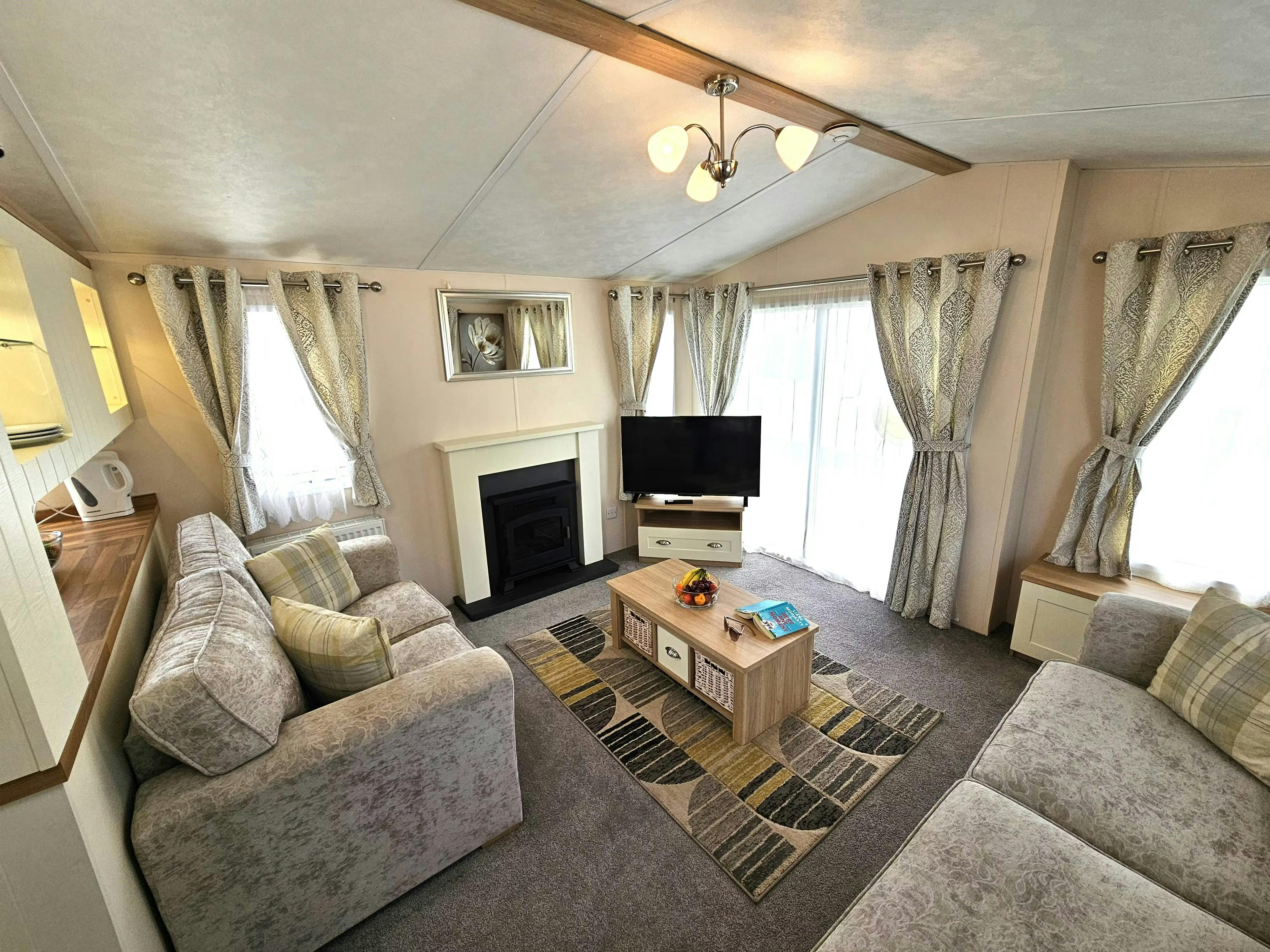 3 Bedroom Bronze Plus Caravan