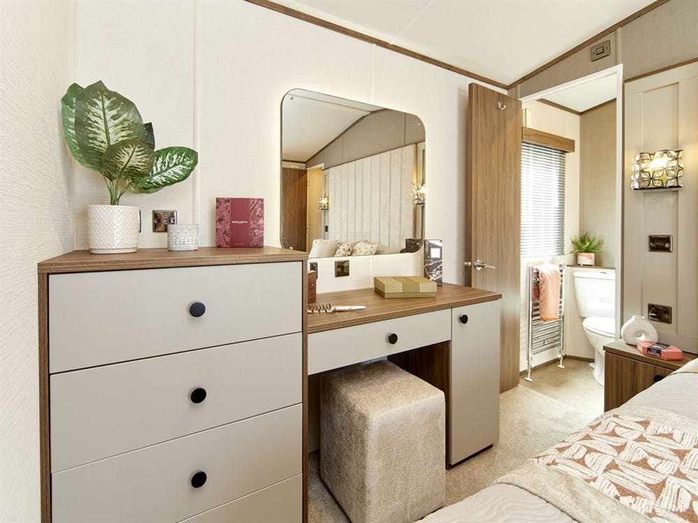Master Ensuite