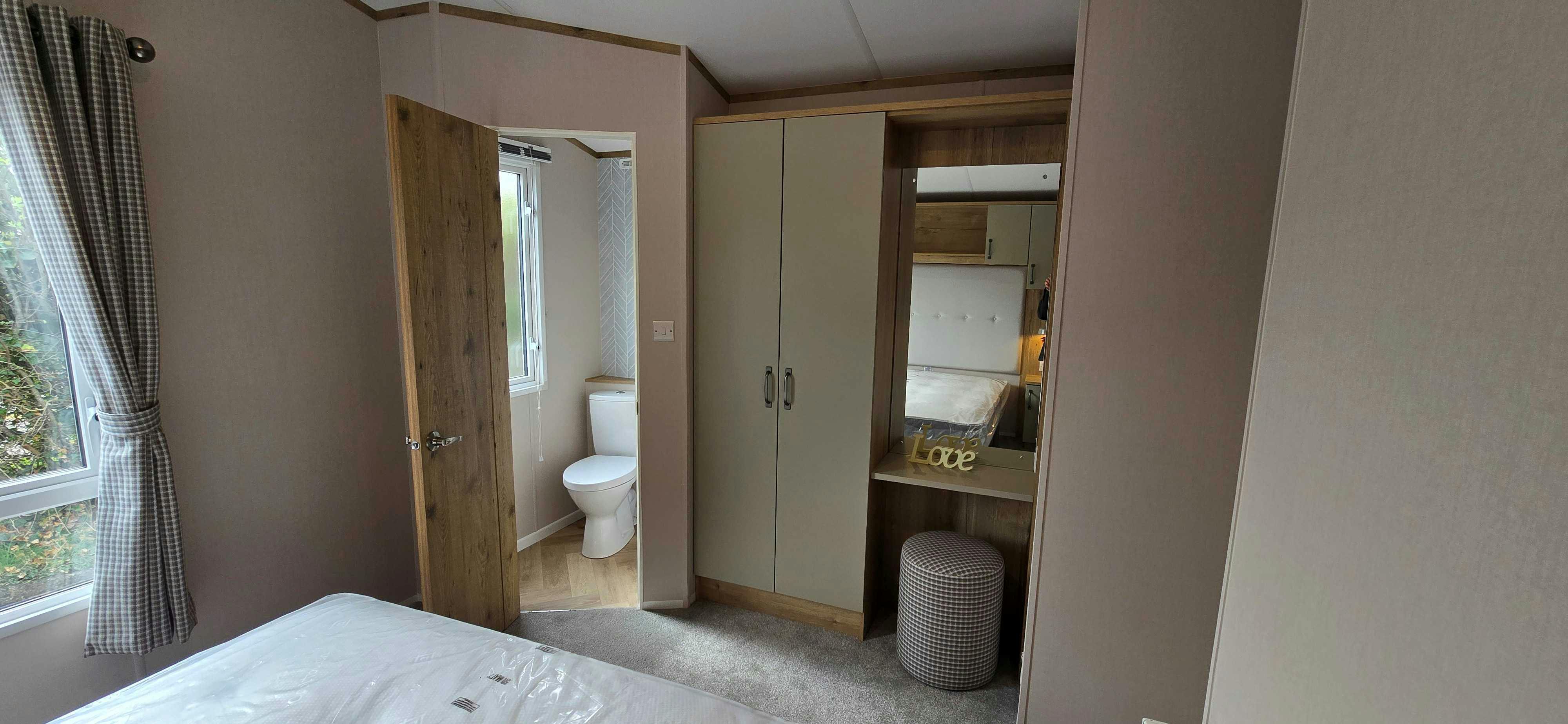 Main bedroom
