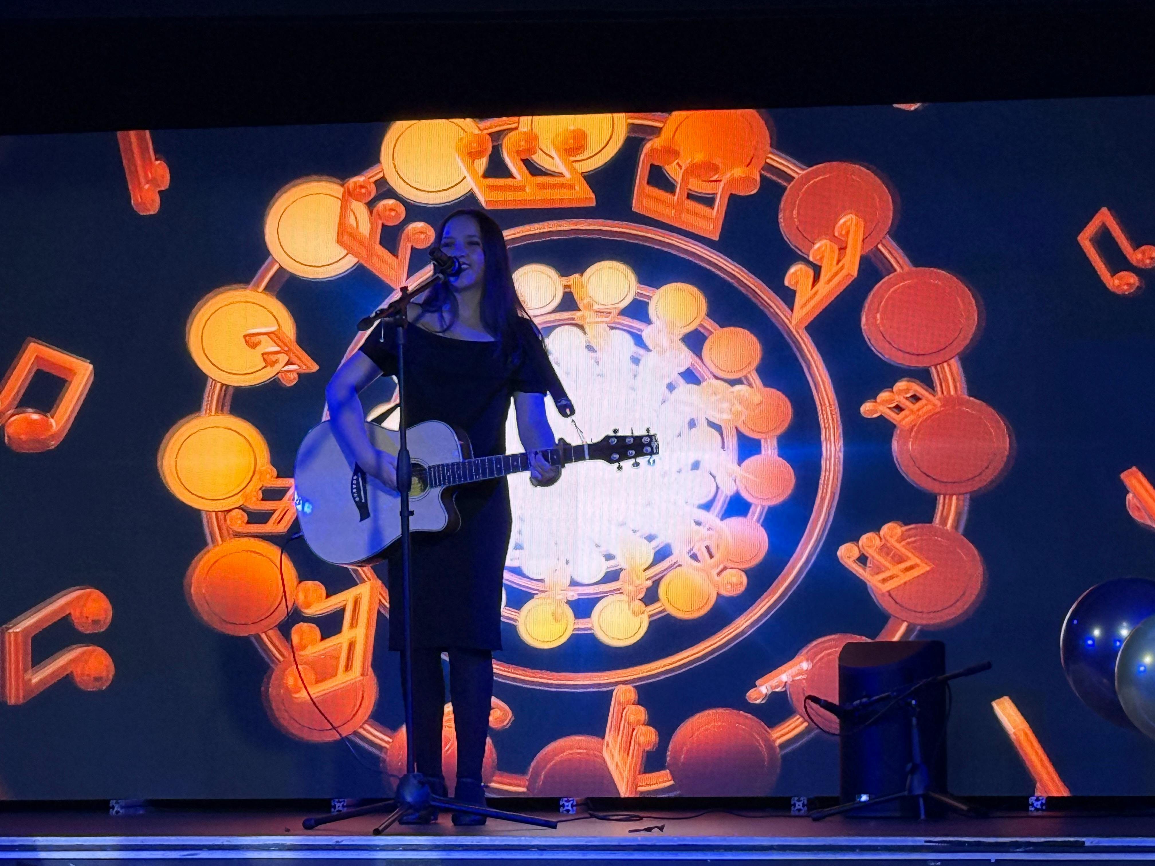 Talent show competition | Sandy Glade Holiday Park | John Fowler Holidays